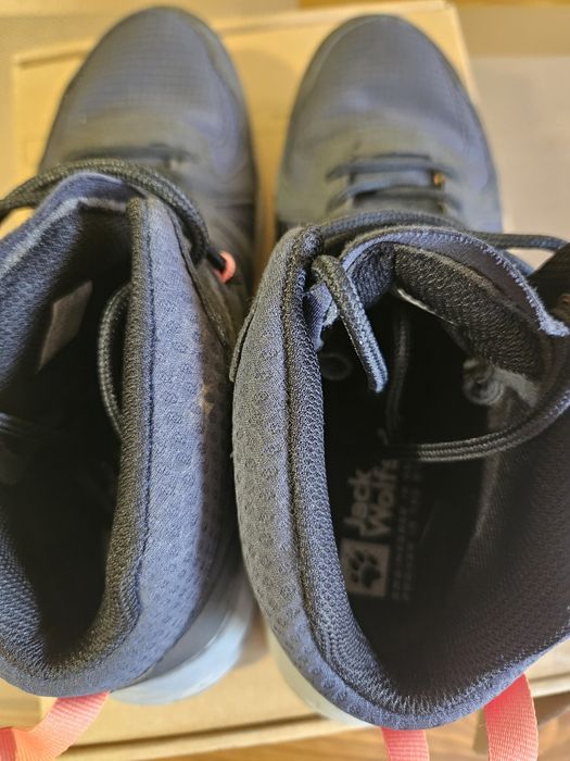 Туристичeски обувки Jack Wolfskin