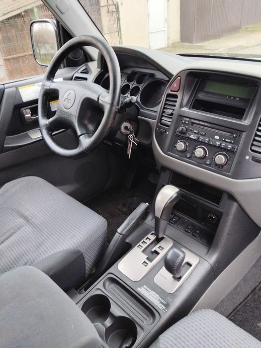 Motsubichi pajero 3.2 utilitara