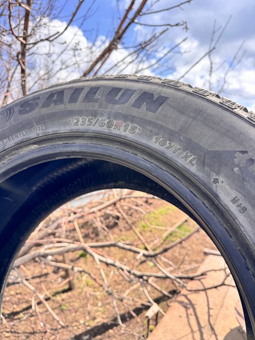 Продам шину в отлчном состояний