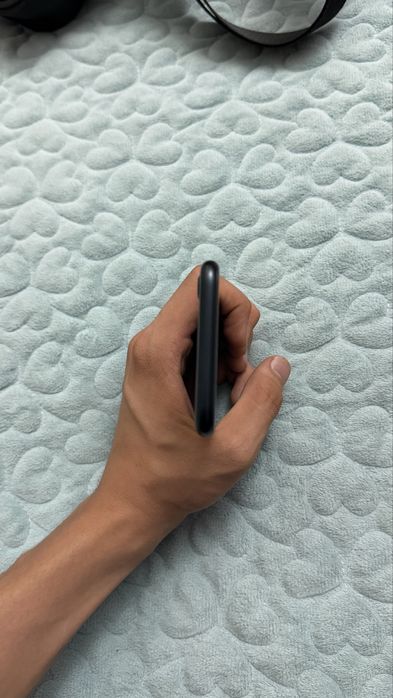 Phone SE 2022 Midnight АКБ 96% без ремонта