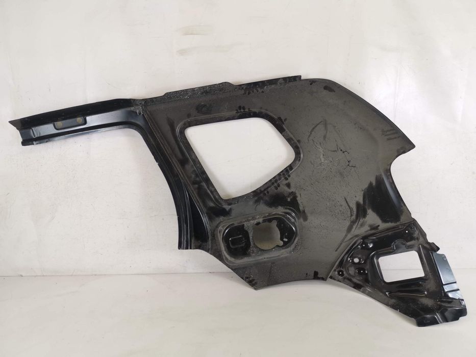 Десен заден калник Дачия Дустер / Dacia Duster 1 [фейслифт] В добро съ