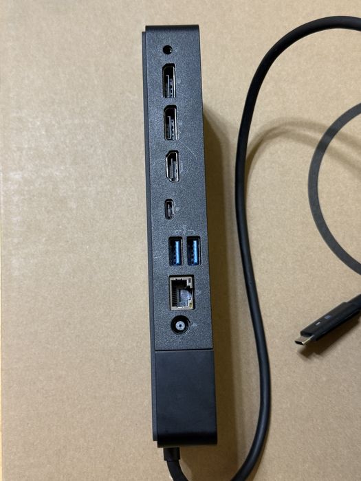 Docking Dell WD19 sau WD19S