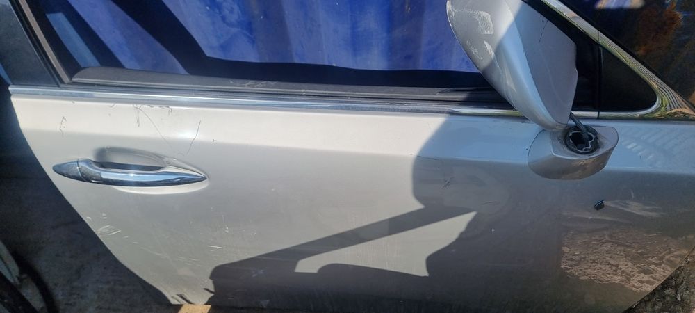 Лексус gs 300. Aristo. Двери