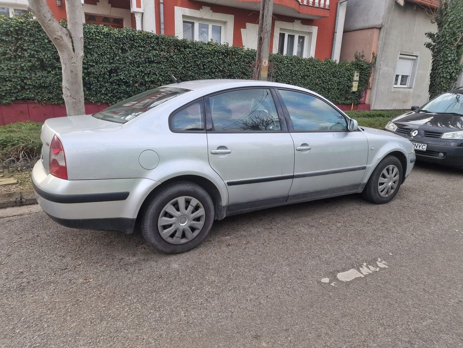 VOLKSWAGEN Passat 2002 — imagine 13