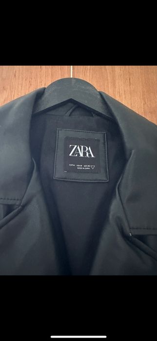 Мъжко кожено яке M размер от Zara