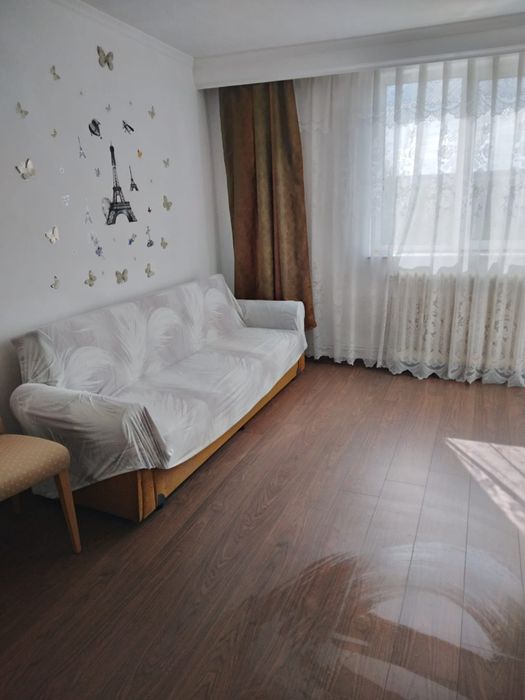 Închiriez Garsoniera  zona Raboieni