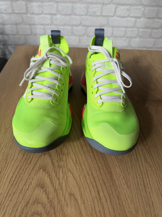 Маратонки adidas