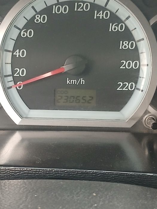 lasetti 1.8  sotiladi