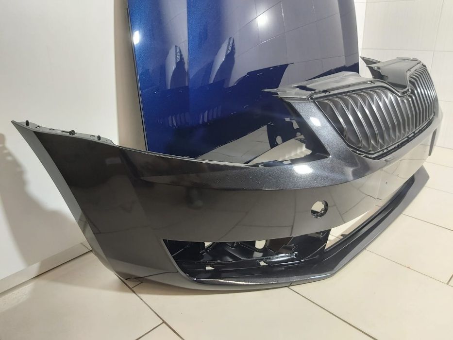 Bara Fata Skoda Octavia 3/III 2013 2014 | 2015 2016 | 2017 (Negru)