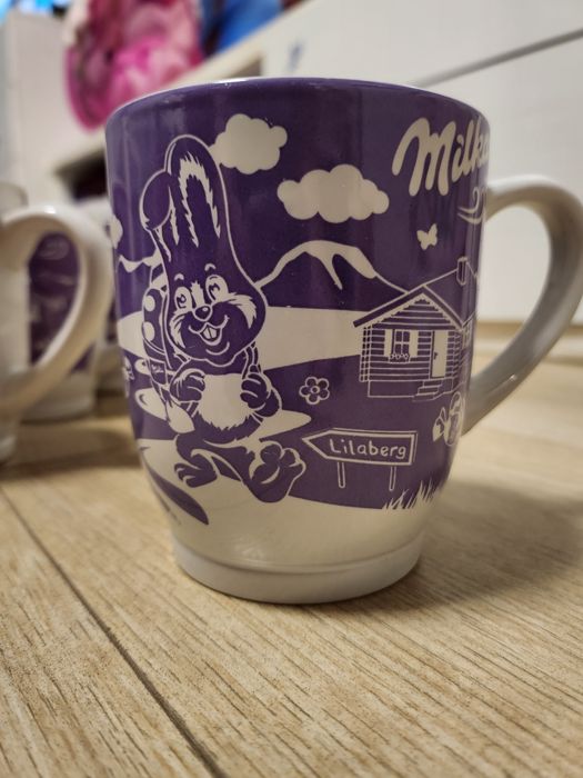 Чиния и чаша Милка