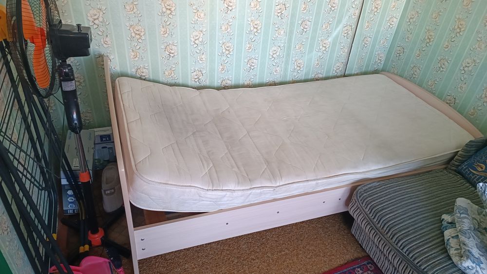 Отдам даром бу мебель