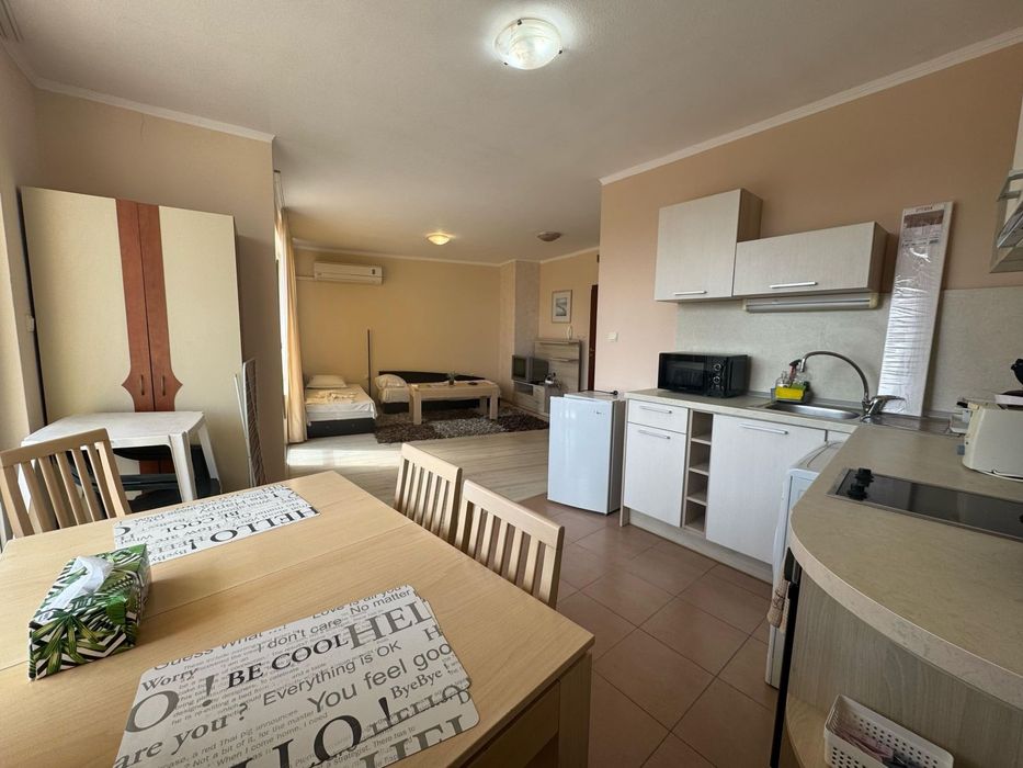 Продава се Едностаен апартамент в к.к. Слънчев бряг - 64 кв.м за 1015 €/кв.м - Снимка #1