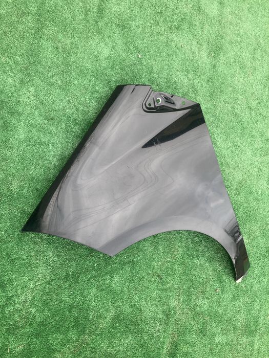 Преден ляв калник за мерцедес А-Класа/Mercedes w169 04-12г