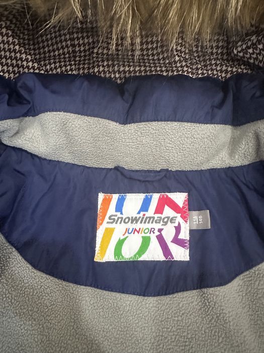 Продам куртку зимнюю на девочку