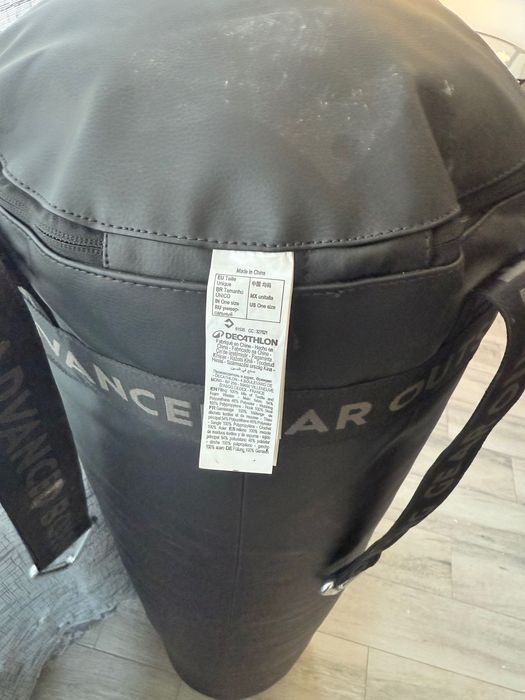 Sac box nou , vând nu am ce face cu el