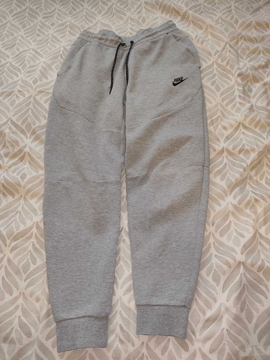 Долнище Nike tech fleece (Размер S)
