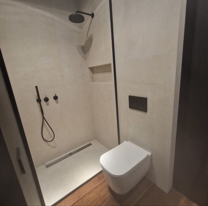 Instalator încalzire în pardoseală , sanitare , termice