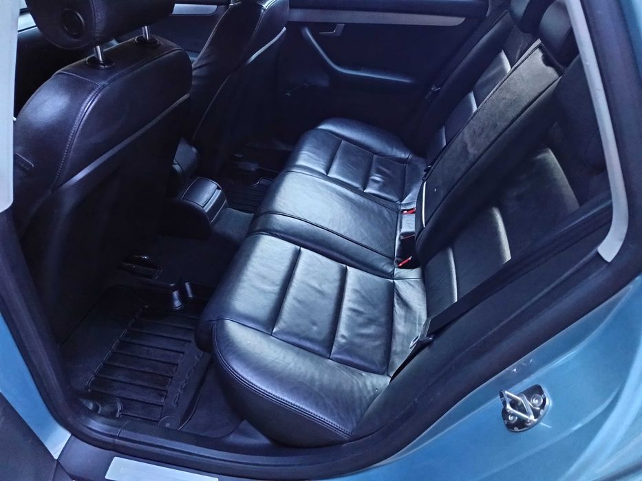 Audi a4b7 quattro