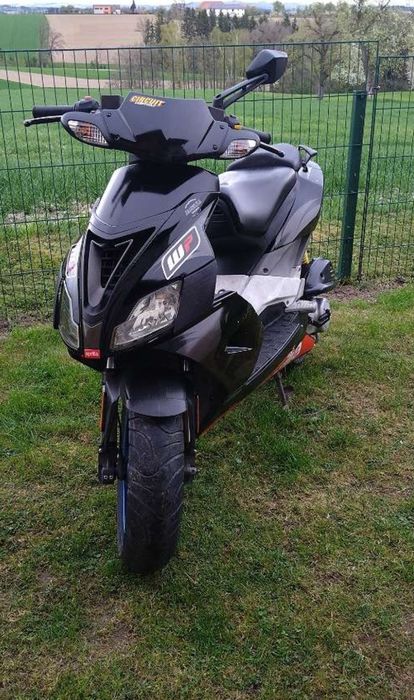 Априлия фактори 50 2т