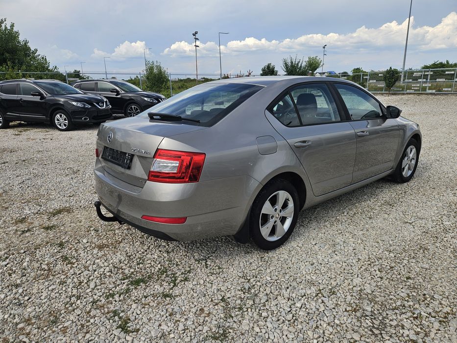 Škoda Octavia 3 Berlina ~ 2014, 1.6 Diesel/Navi/Sc incalzite/Klima X2/Jante aliaj/ RAR inclus + Nr rosii