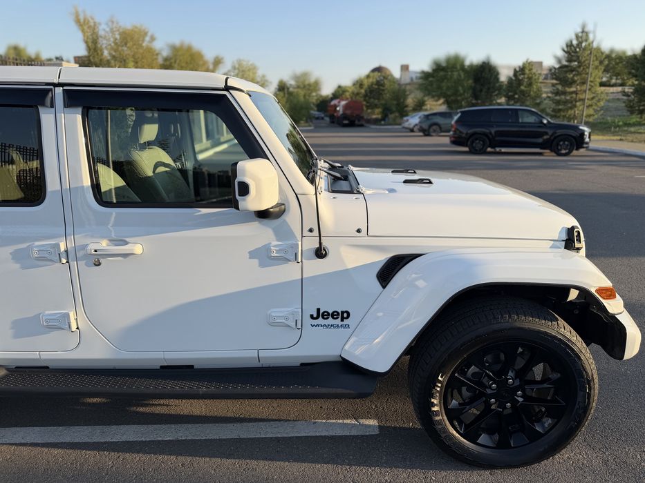 Продам Jeep Wrangler