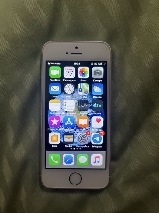 iPhone 5s продам