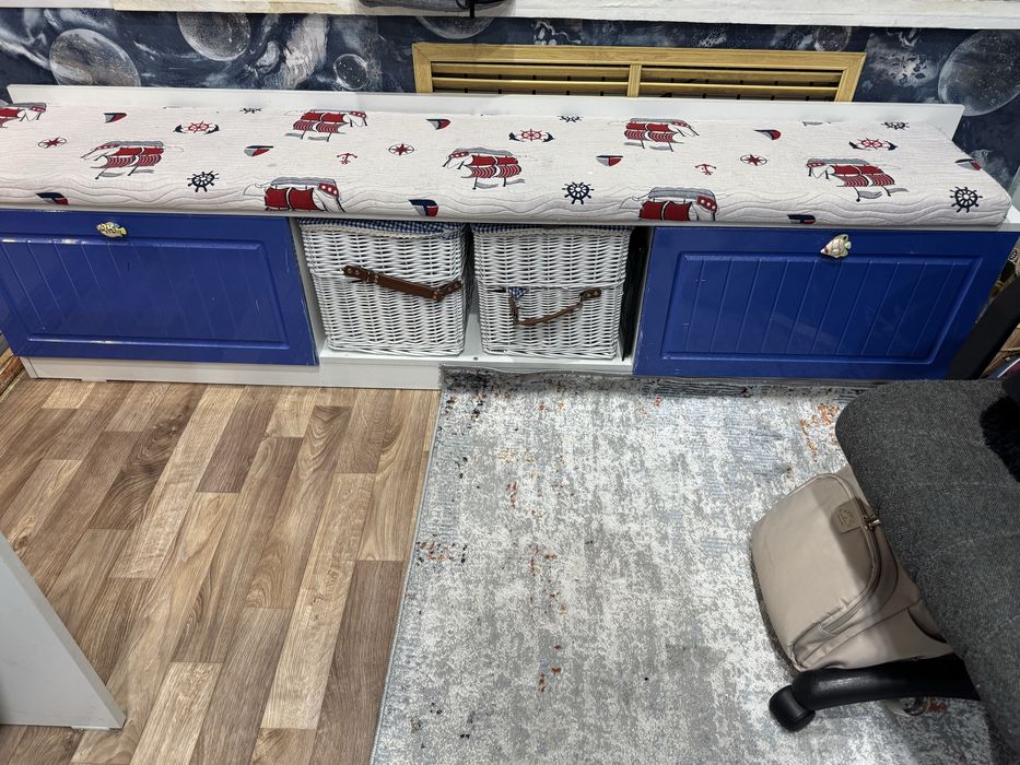 Продам детскую мебель