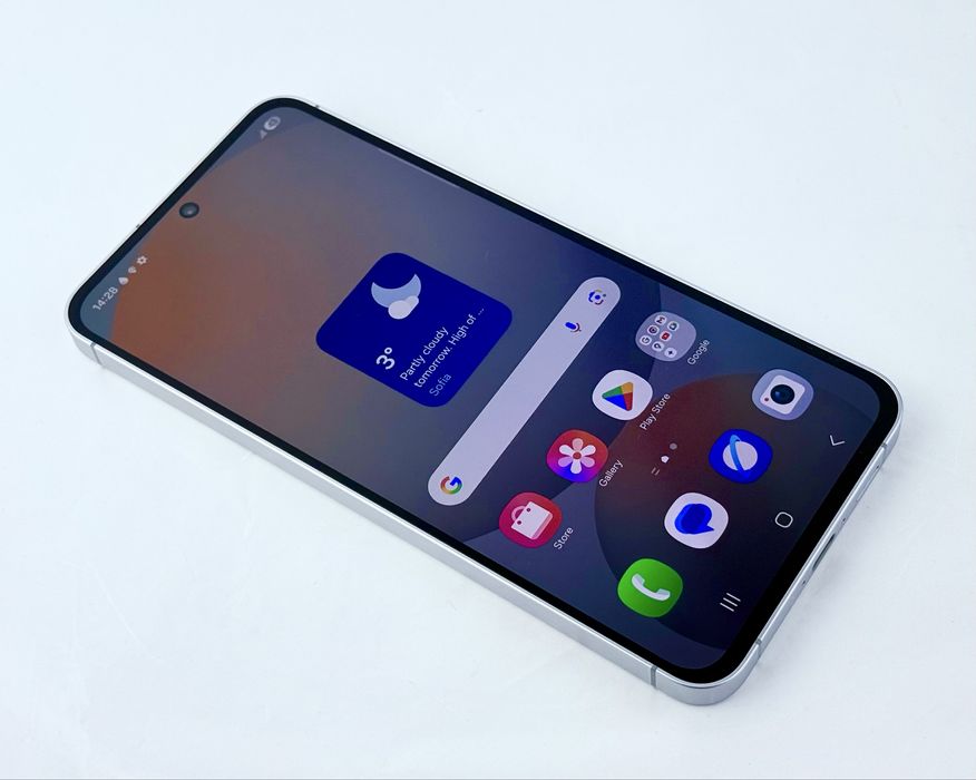 Samsung Galaxy S24 FE 5G 128GB 8RAM White 100% Батерия! Гаранция!