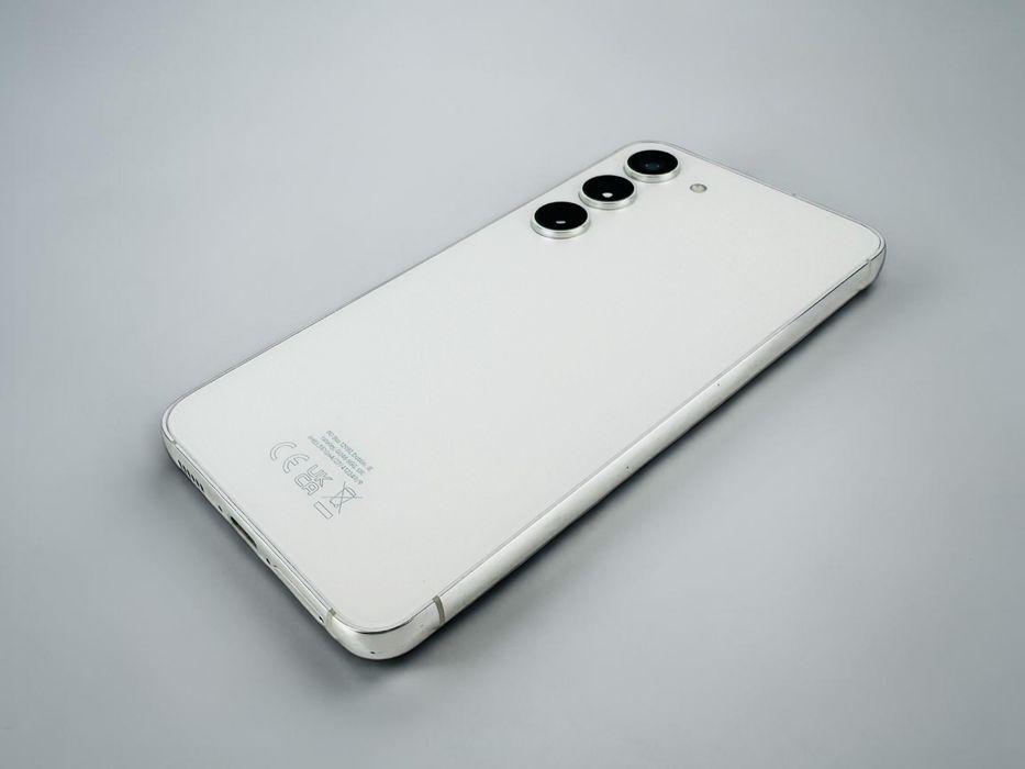Samsung Galaxy S23 128GB 8RAM Cream Перфектен! Гаранция!