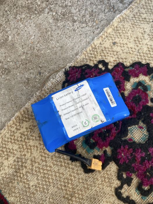 Продам акум самсунг