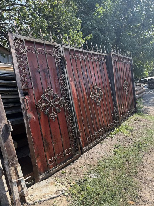 Продам ворота  длина 4,50