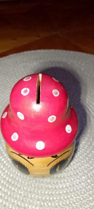 Деревянная копилка грибок.