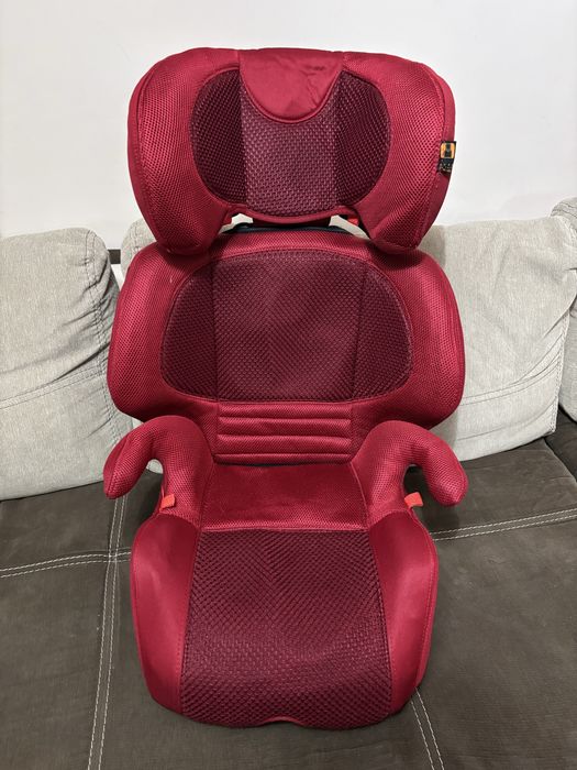 Детско столче за кола