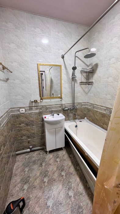 Продаётся 3 комнатная квартира, яшнабад, кадышева, иззат