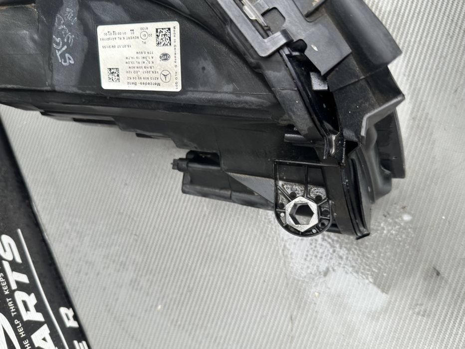 Far stanga Mercedes E Class W213 MultiBeam 2016/2017/2018/2019