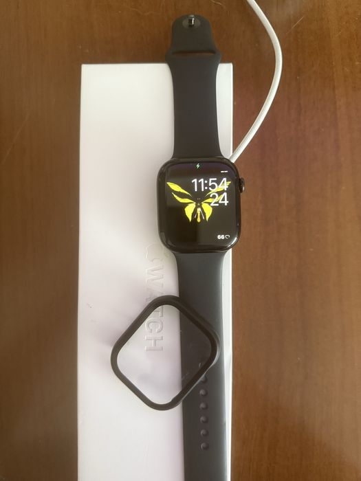 Срочно продаю Apple Watch 10 ,black 46mm