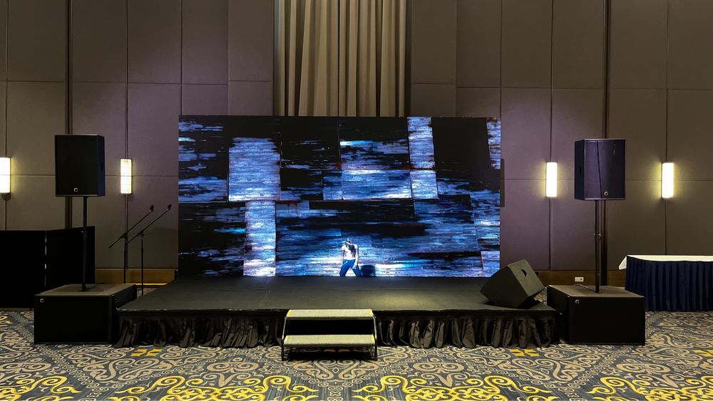 Звук, свет, лэд экран, сцена, подиум