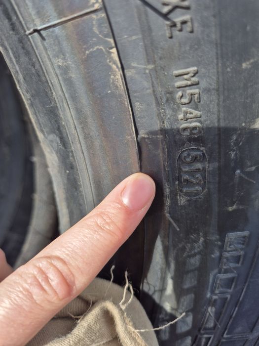 Anvelope tractiune Pirelli 265 70 19,5