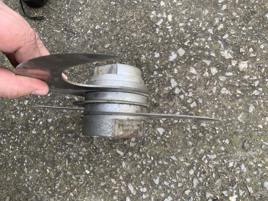 Кутер-ножове за кутер