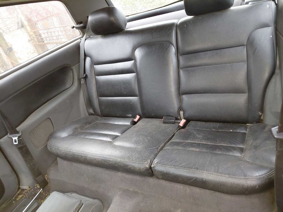 Ауди А3 1.6 бензин