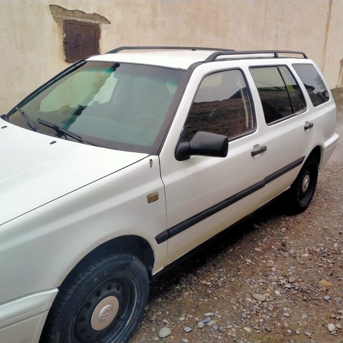 Гольф 3 универсал 94 ж 18 куб