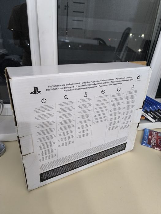 Sony playstation 4