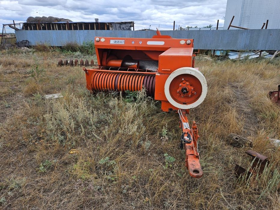 Продам пресподборщик