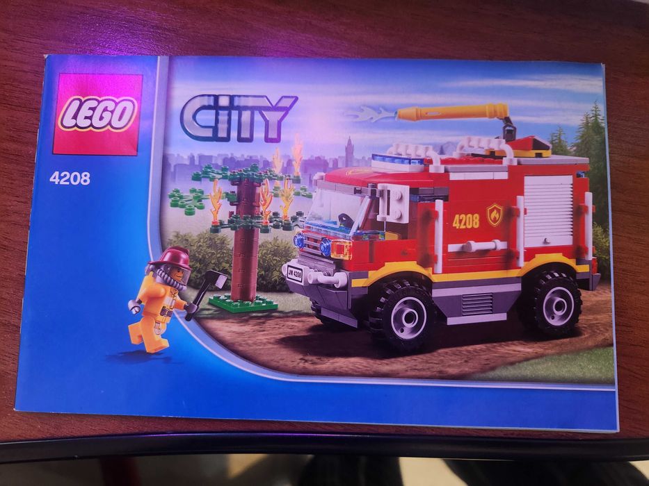 LEGO SET 4208-1 - 4x4 Fire Truck