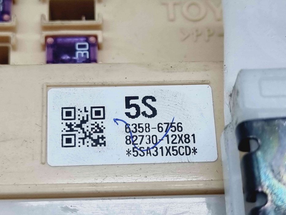 Panou sigurante Toyota Corolla IX Sedan (ZRE1) [Fabr 2013-2019] 82730