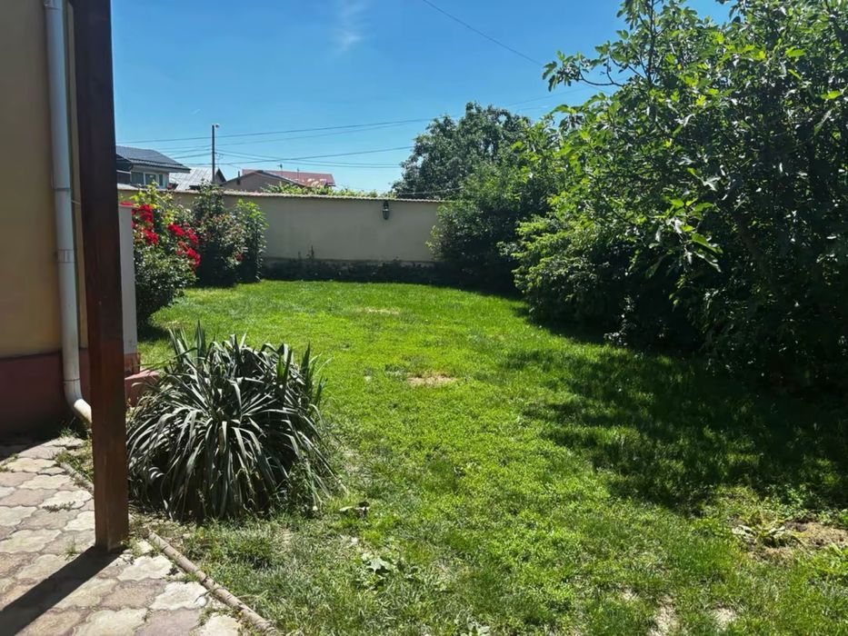 Casa de inchiriat