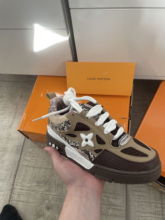 Adidasi lv piele de sarpe lousi vuitton