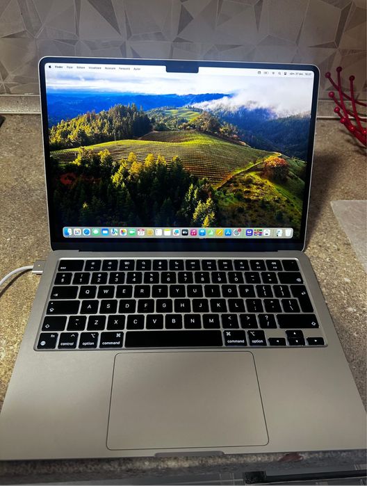 Mac Book Air 13, M3, GARANTIE ALTEX 8 cicluri baterie , 2024