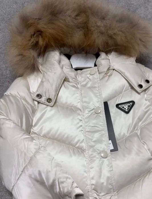 Новая зимняя (детская) куртка на девочку, на рост 86-110 см, Prada