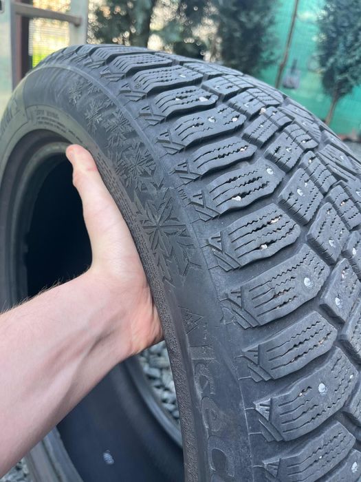 Anvelope iarnă cu țepi